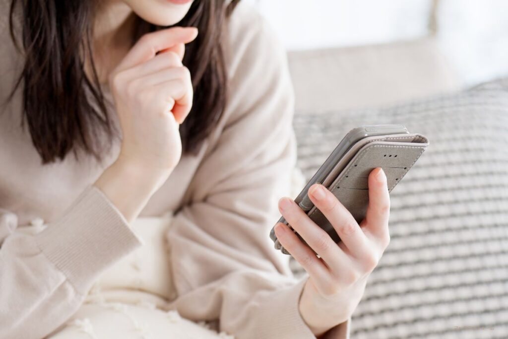 LINEで屋根点検問合せメッセージを送信